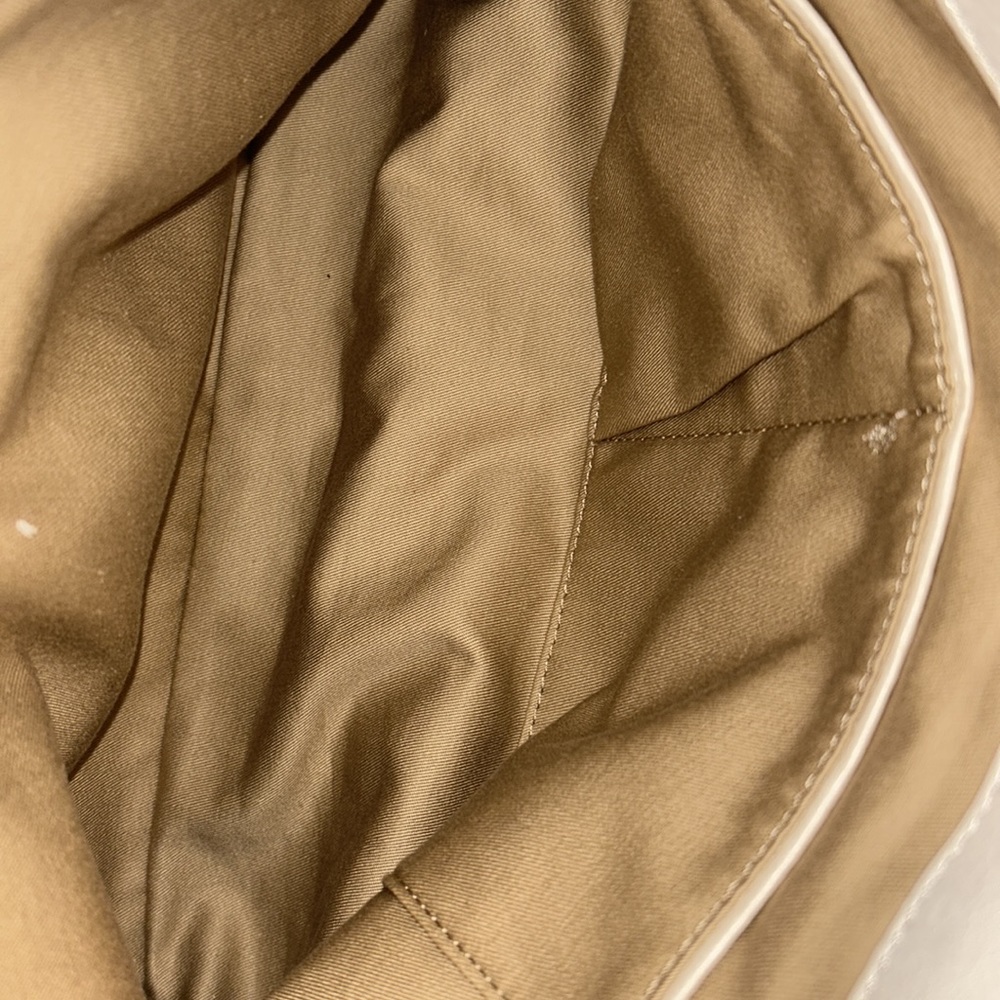 Cow leather, polyester inside lining. In excellent condition - Picture 4 of 5